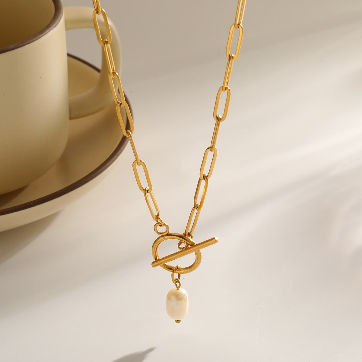 gd 261027 004 perle de lune toggle necklace 1 gd 261027 004 perle de lune toggle necklace 1