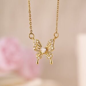 gd 261027 027 papillon de reve pendant necklace 1
